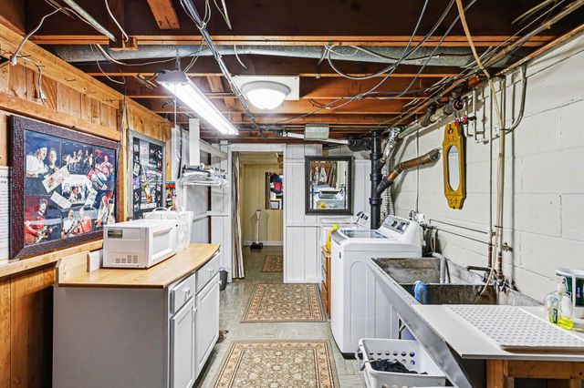2734 Reppuhn Drive, Saginaw, MI 48603