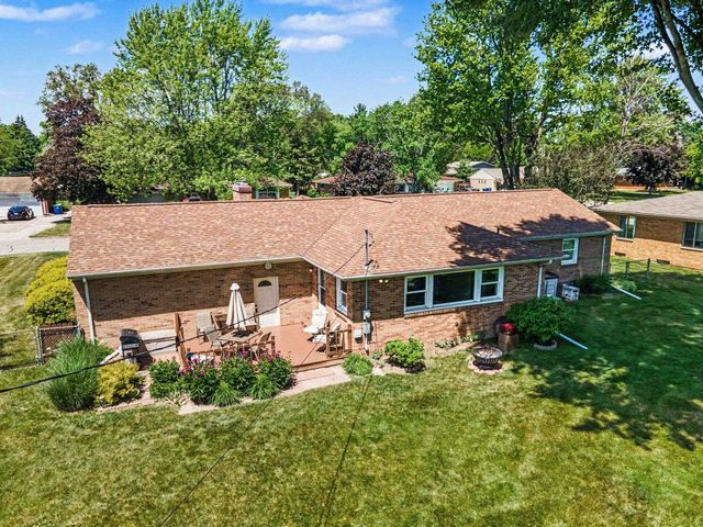 2734 Reppuhn Drive, Saginaw, MI 48603