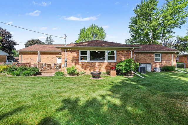 2734 Reppuhn Drive, Saginaw, MI 48603