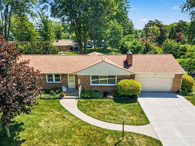 2734 Reppuhn Drive, Saginaw, MI 48603