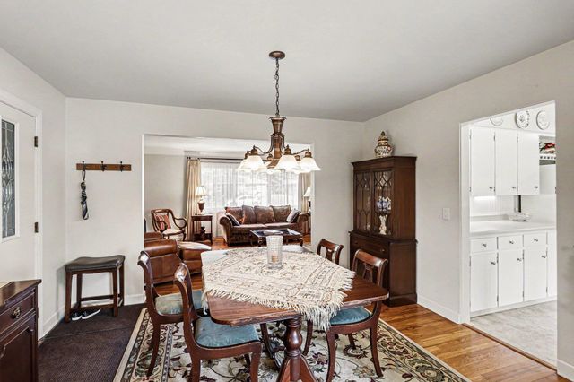 2734 Reppuhn Drive, Saginaw, MI 48603