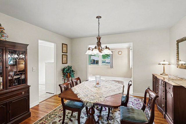 2734 Reppuhn Drive, Saginaw, MI 48603