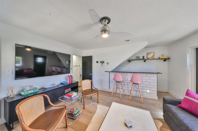 3012 W BARCELONA STREET 7, Tampa, FL 33629