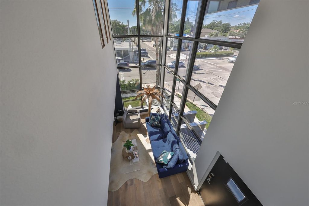 Image 30 of property listing at 3012 W BARCELONA STREET 7, Tampa, FL 33629
