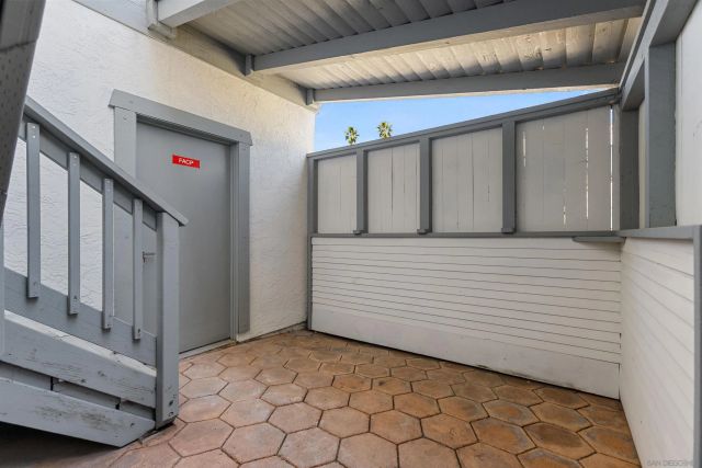 520 Pearl Street 2, La Jolla, CA 92037