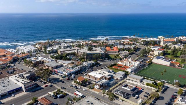 520 Pearl Street 2, La Jolla, CA 92037