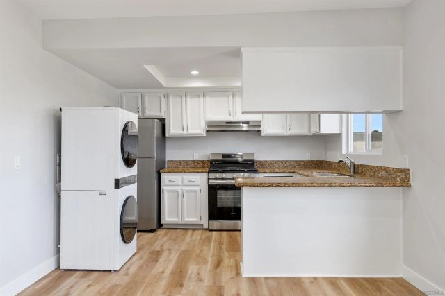 520 Pearl Street 2, La Jolla, CA 92037