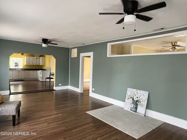 624 N LAKE Street, Starke, FL 32091