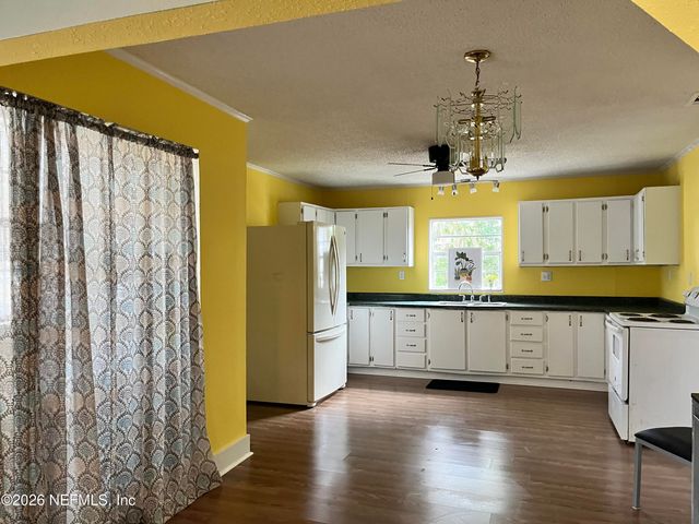 624 N LAKE Street, Starke, FL 32091