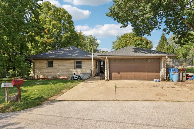 605 Labaree STREET, Watertown, WI 53098