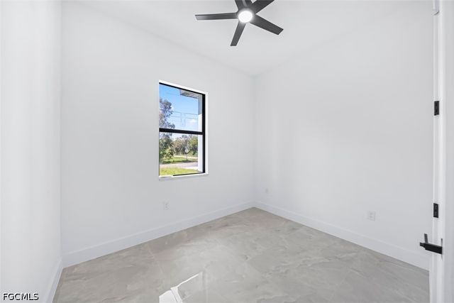 991 Plantation RD, Lehigh Acres, FL 33974