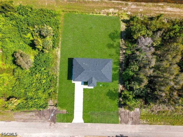 991 Plantation RD, Lehigh Acres, FL 33974