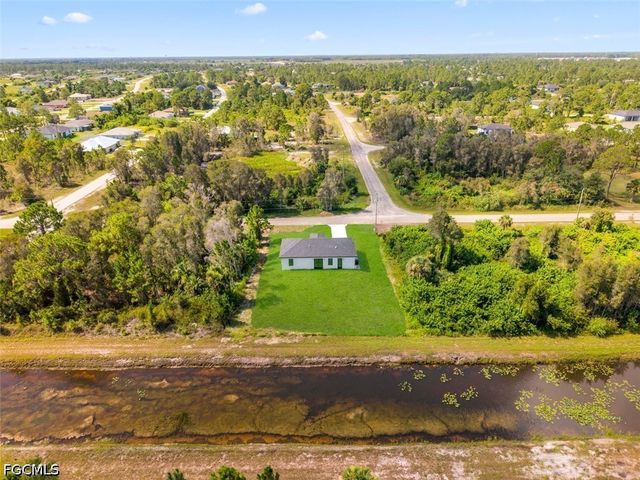 991 Plantation RD, Lehigh Acres, FL 33974
