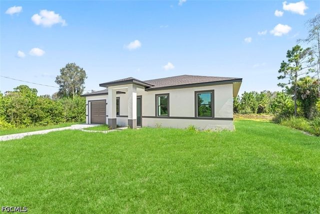 991 Plantation RD, Lehigh Acres, FL 33974