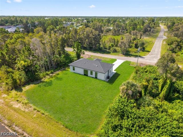 991 Plantation RD, Lehigh Acres, FL 33974
