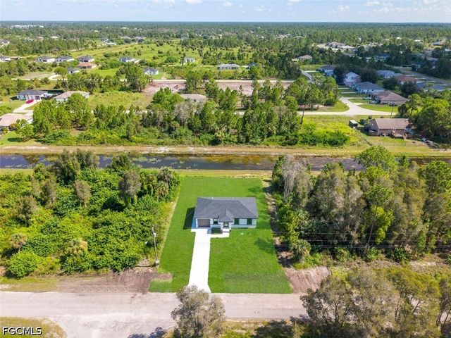 991 Plantation RD, Lehigh Acres, FL 33974
