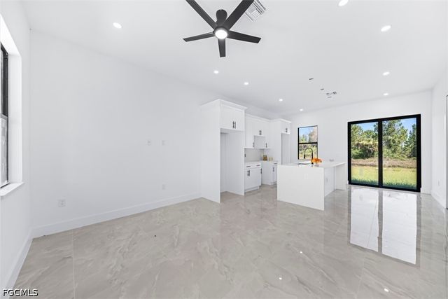 991 Plantation RD, Lehigh Acres, FL 33974
