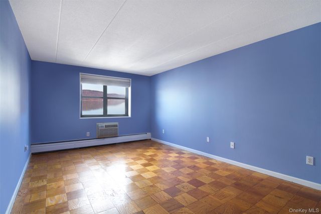 1085 Warburton 621, Yonkers, NY 10701