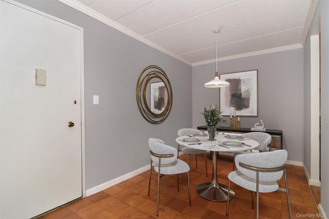 1085 Warburton 621, Yonkers, NY 10701