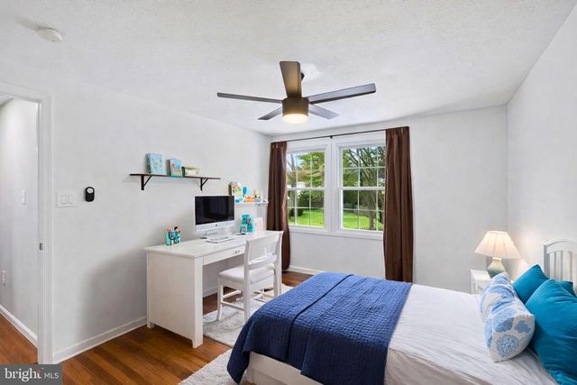 15806 LAZY DAY LN, Dumfries, VA 22025