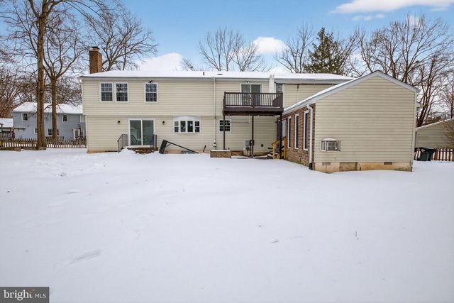 15806 LAZY DAY LN, Dumfries, VA 22025