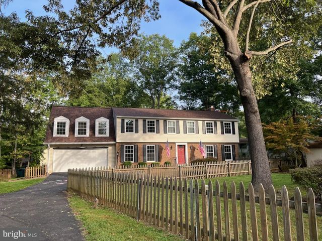 15806 LAZY DAY LN, Dumfries, VA 22025