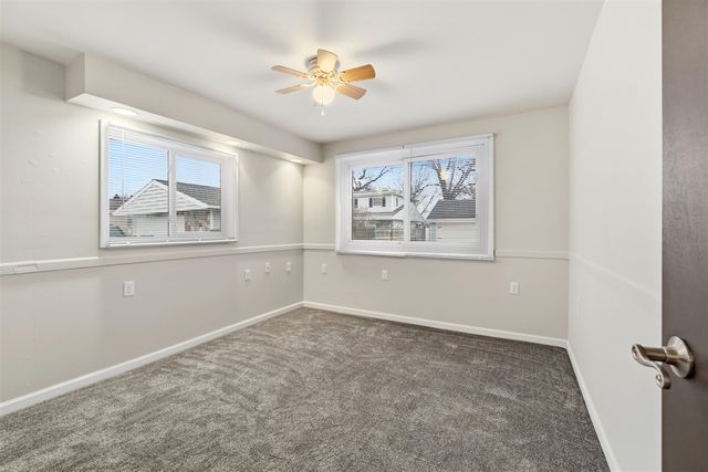 321 Ackerson Lake Drive, Jackson, MI 49201