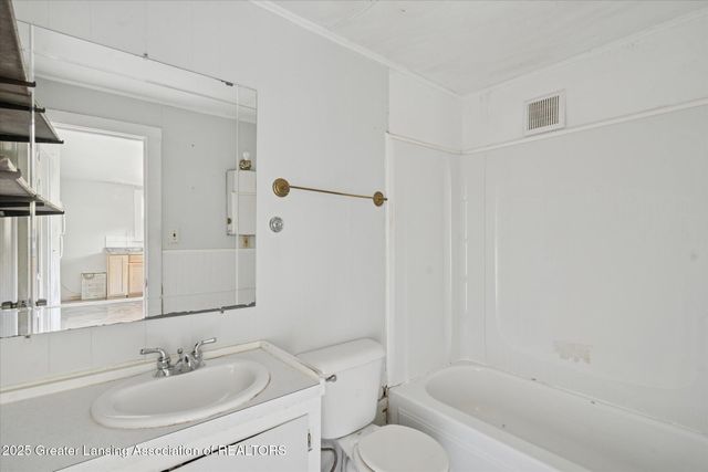 2011 Osband Avenue, Lansing, MI 48910