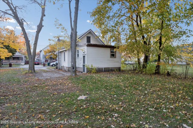 2011 Osband Avenue, Lansing, MI 48910