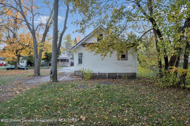 2011 Osband Avenue, Lansing, MI 48910