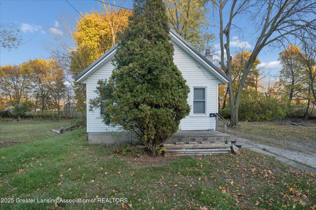 2011 Osband Avenue, Lansing, MI 48910