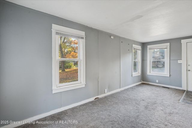 2011 Osband Avenue, Lansing, MI 48910