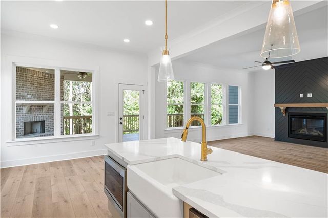 5636 Meadow View Drive, Jefferson, GA 30549