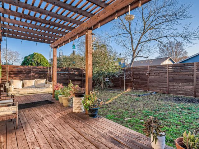 4609 San Simeon DR, Austin, TX 78749
