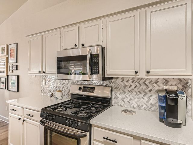 4609 San Simeon DR, Austin, TX 78749