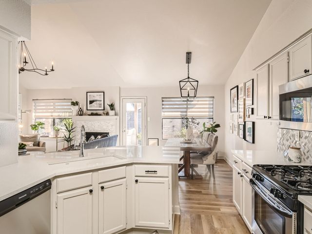 4609 San Simeon DR, Austin, TX 78749