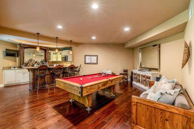 1021 Emerald DRIVE, Hartford, WI 53027