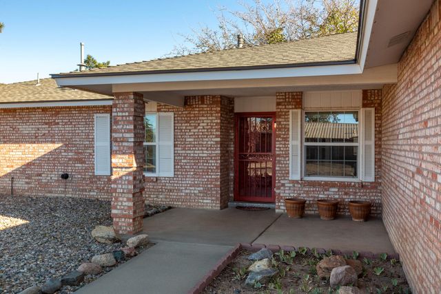 8201 Colfax Avenue NE, Albuquerque, NM 87109