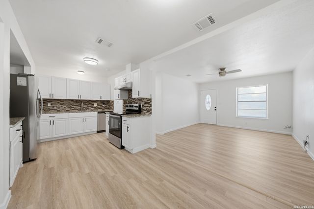 2947 Lasses Blvd, San Antonio, TX 78223