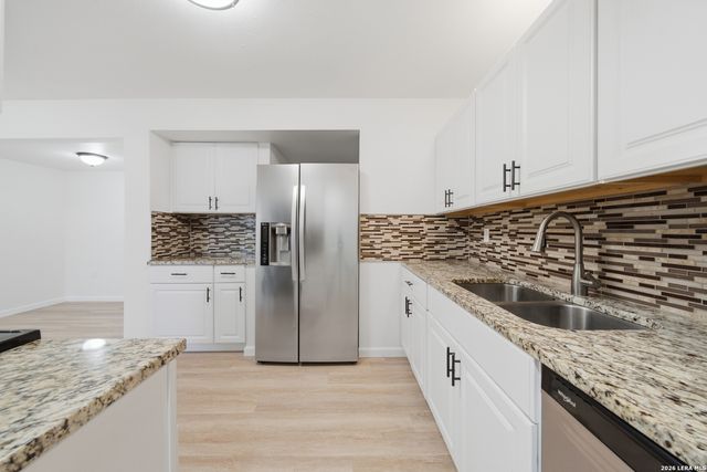 2947 Lasses Blvd, San Antonio, TX 78223