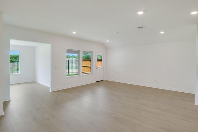 548 Tekoa DR, Georgetown, TX 78628