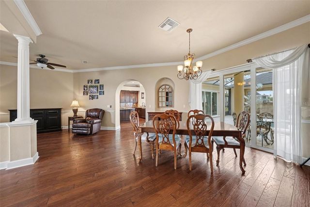 18817 WIMBLEDON CIRCLE, Lutz, FL 33558