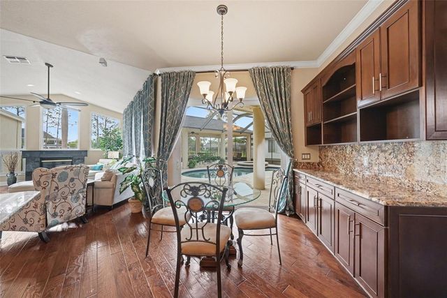 18817 WIMBLEDON CIRCLE, Lutz, FL 33558