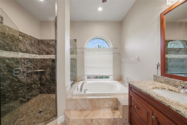 18817 WIMBLEDON CIRCLE, Lutz, FL 33558