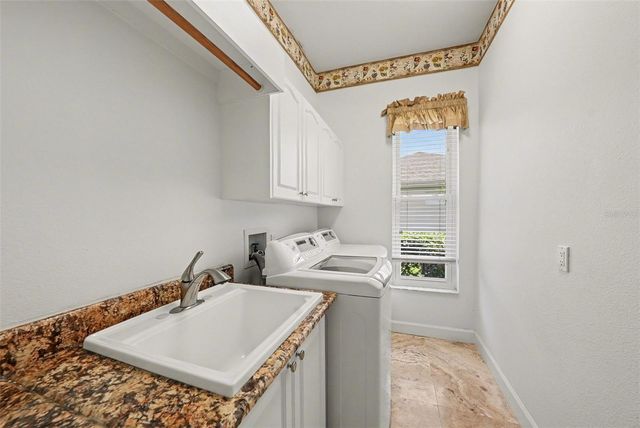 18817 WIMBLEDON CIRCLE, Lutz, FL 33558