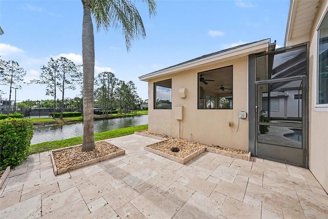 18817 WIMBLEDON CIRCLE, Lutz, FL 33558