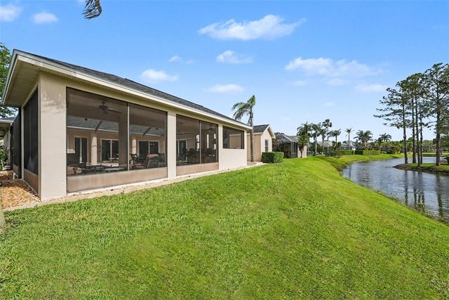 18817 WIMBLEDON CIRCLE, Lutz, FL 33558