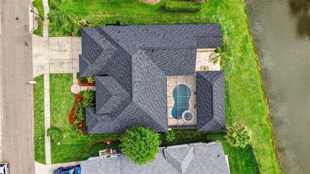 18817 WIMBLEDON CIRCLE, Lutz, FL 33558