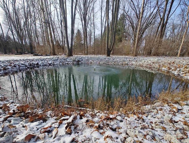 118 E Whipple Road, Winamac, IN 46996