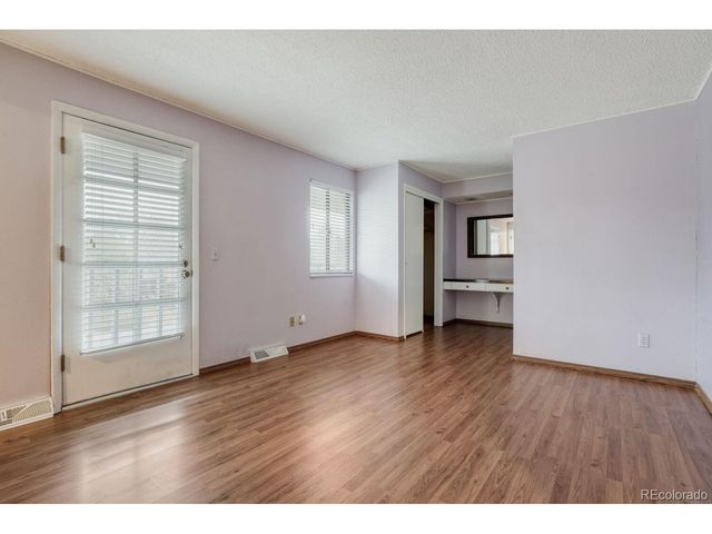 7326 S Lafayette Cir E, Centennial, CO 80122